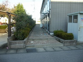 レオパレスやなせ その他