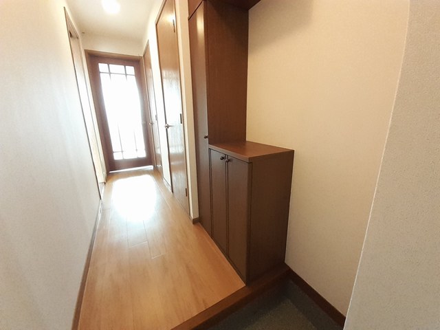 フジハイツ 玄関