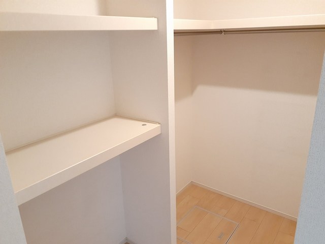 エスポアール・ユイット 収納