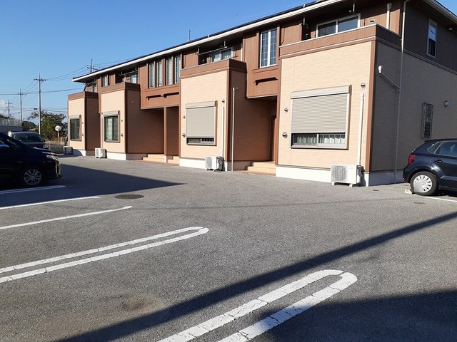 クリア　リージョンＡ 駐車場