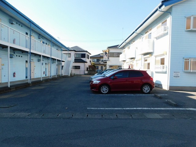 エルディム稲和Ｂ 駐車場