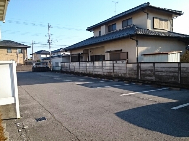 クリアヴィレッジＡ 駐車場