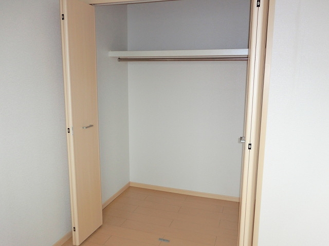 クリアヴィレッジＥ 収納