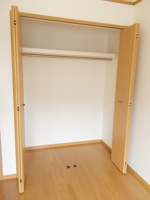 プラシードＡ 収納