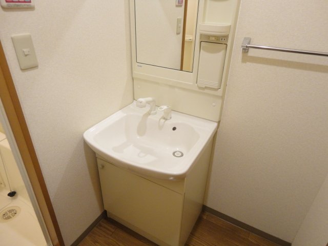 レイ・グランデ 洗髪洗面化粧台