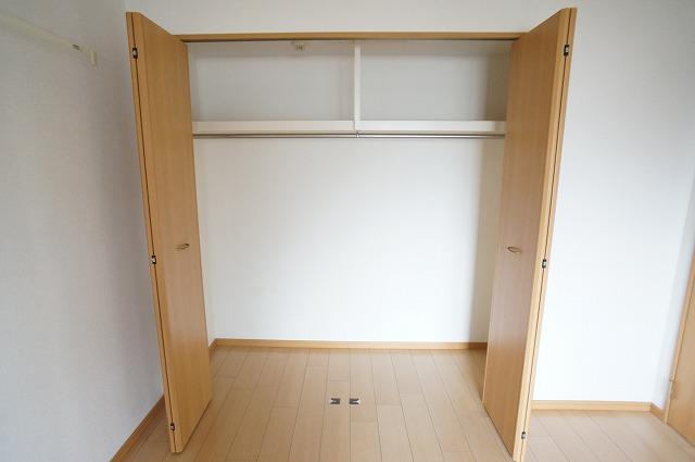 山王ハウス　Ｅ 収納