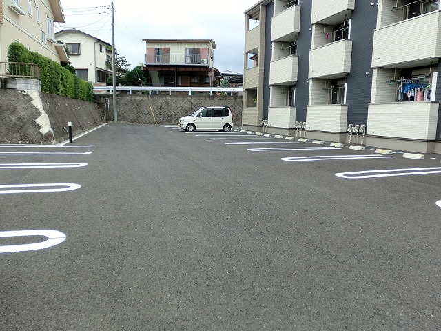 ドリームハイツ　ＡＲＡＩ 駐車場